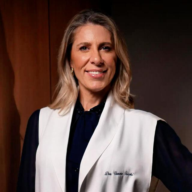 Dra. Vanessa Tiscoski