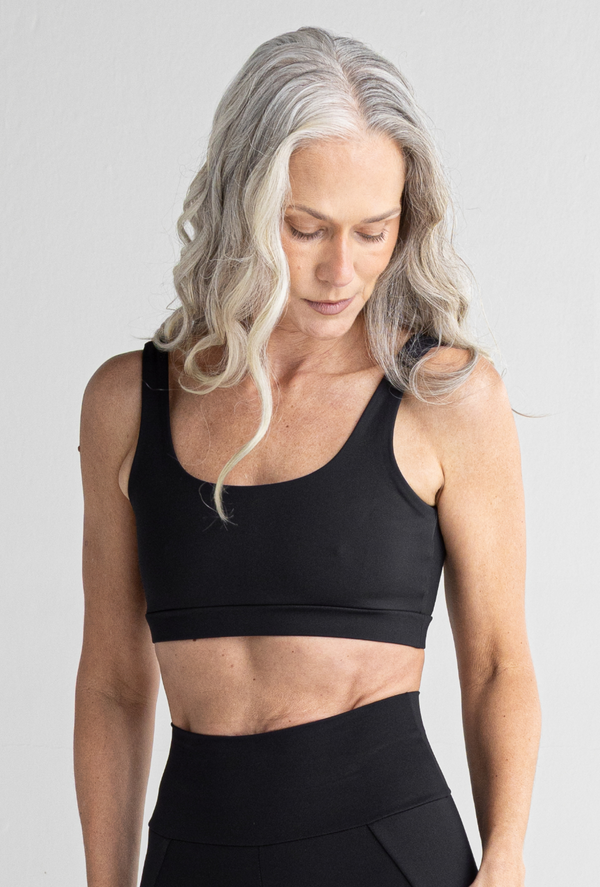 Top Basic Preto